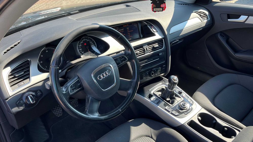 Audi A4 2011 Bezwypadkowy