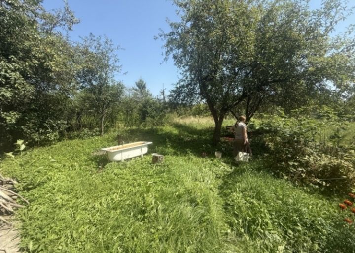 Продається дача біля озера
