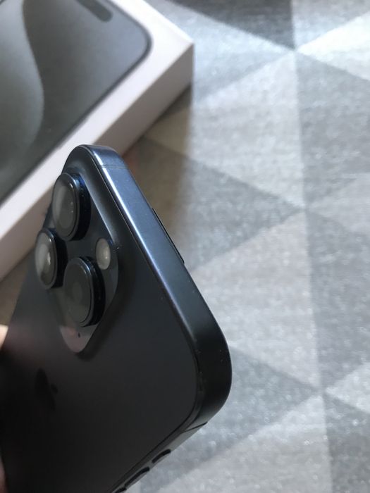 iPhone 15 Pro 256 Gb Blue Titanium