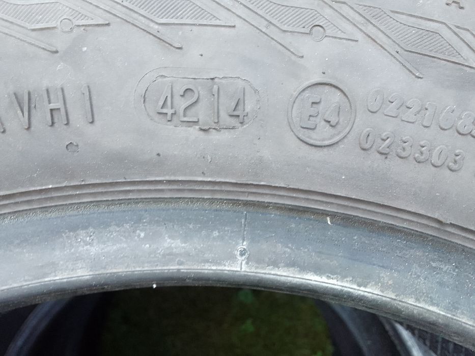 Cena za 4 Opony letnie 165/70r14 CONTINENTAL 6mm