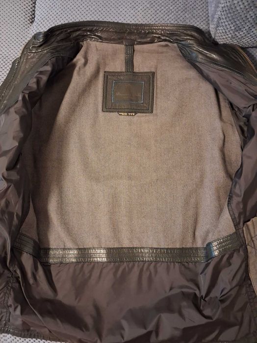 Чоловіча шкіряна куртка Massimo Dutti
