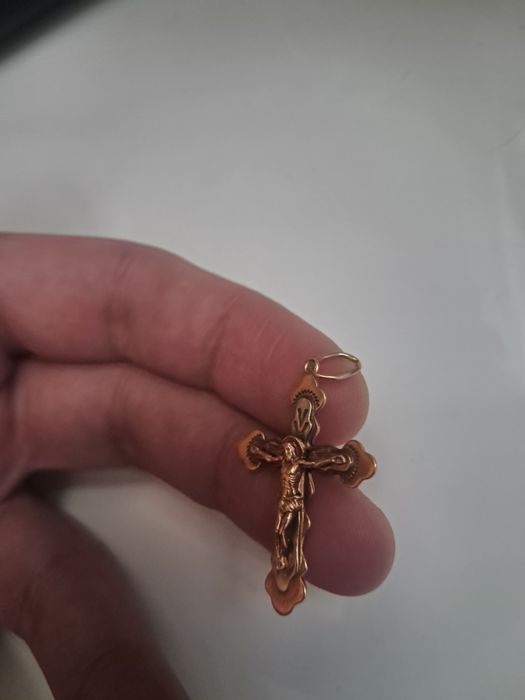 Золотой крестик 585