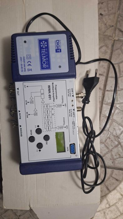 Sprzedam wzmacniacz DVB-T2. WWK 951 Używany sprawny
