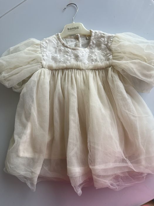 Святкова сукня на дівчинку