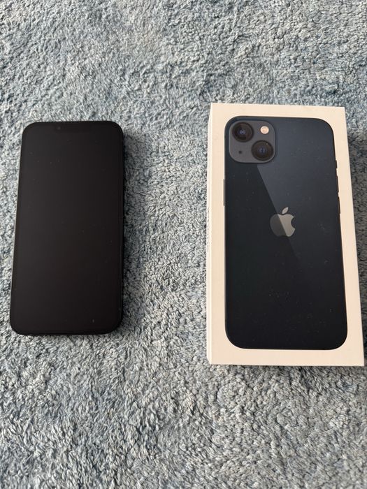 Iphone 13  czarny