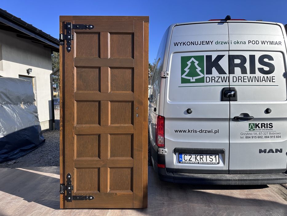Drzwi zewnętrzne drewniane OD RĘKI z zawiasami ozdobnymi Na Wymiar