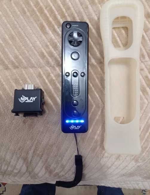 Nintendo Wii Preta + Caixa + Jogo + 2 Comandos + Acessórios