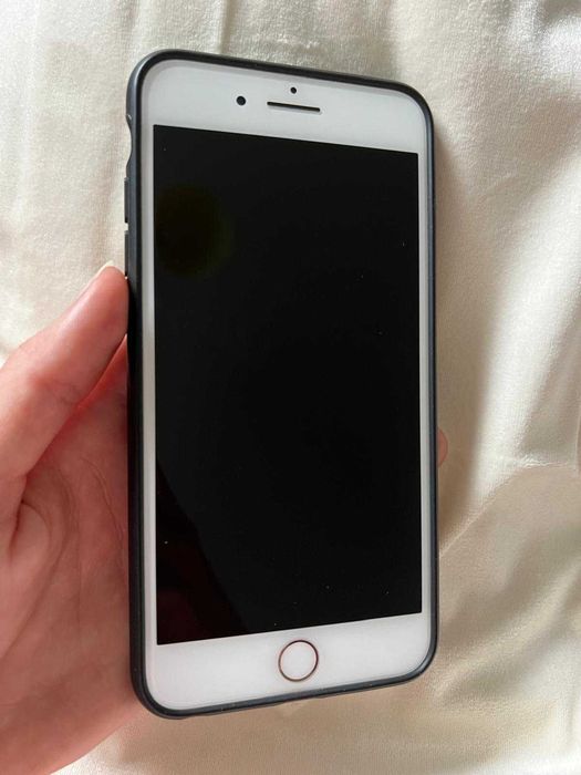 iPhone 8 Plus com capacidade de 256 gb