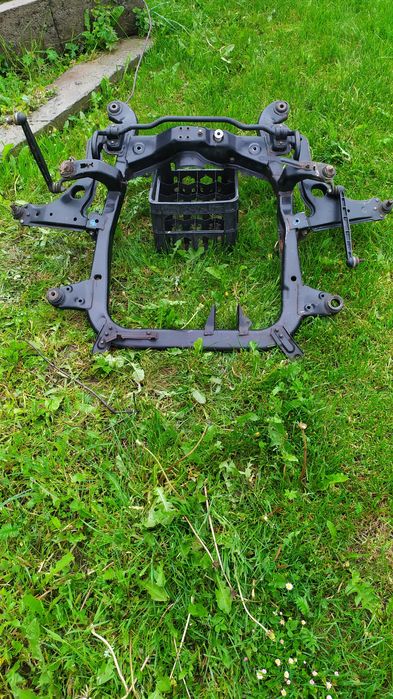 Підрамник Опель Астра H