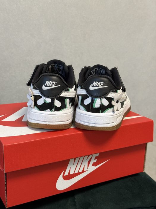 Nike Air Force 1 ідеальні.