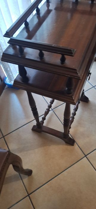 Movel pequeno com 1 gaveta