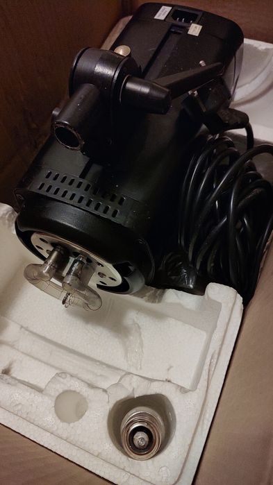 Quantuum T series t600 lampa studyjna