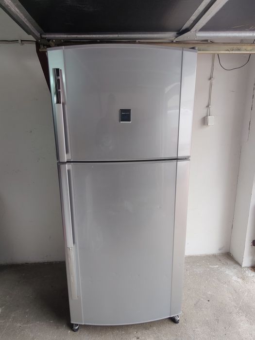 Lodówka A+++ No Frost Bezszronowa Inox chłodziarka zamrażarka