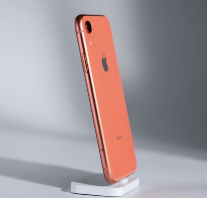 iPhone XR кораловий 128 ГБ в ідеальному стані