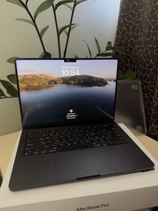 macbook m3 pro - Купить электронику - Цены на OLX.ua