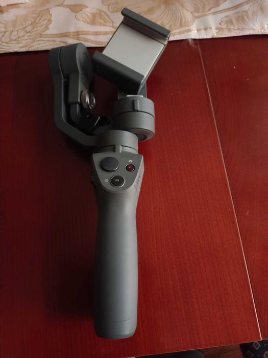 DJI Osmo Mobile 2