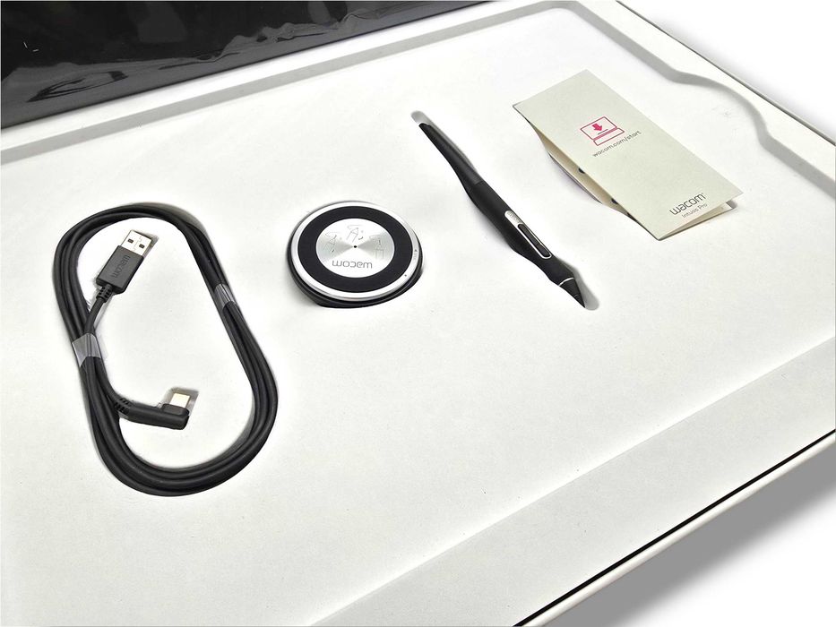 Tablet graficzny WACOM Intuos Pro Large L PTH-860 Pro Pen 2