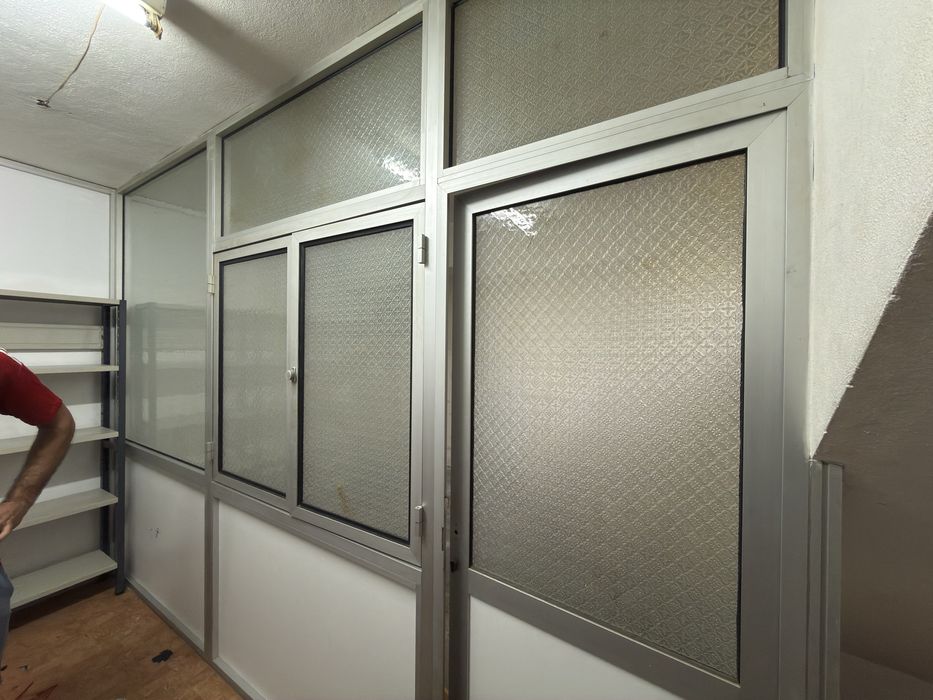 Material Em aluminio
