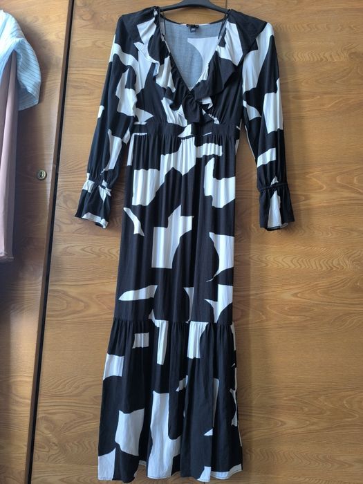 River island XS S M Maxi dress