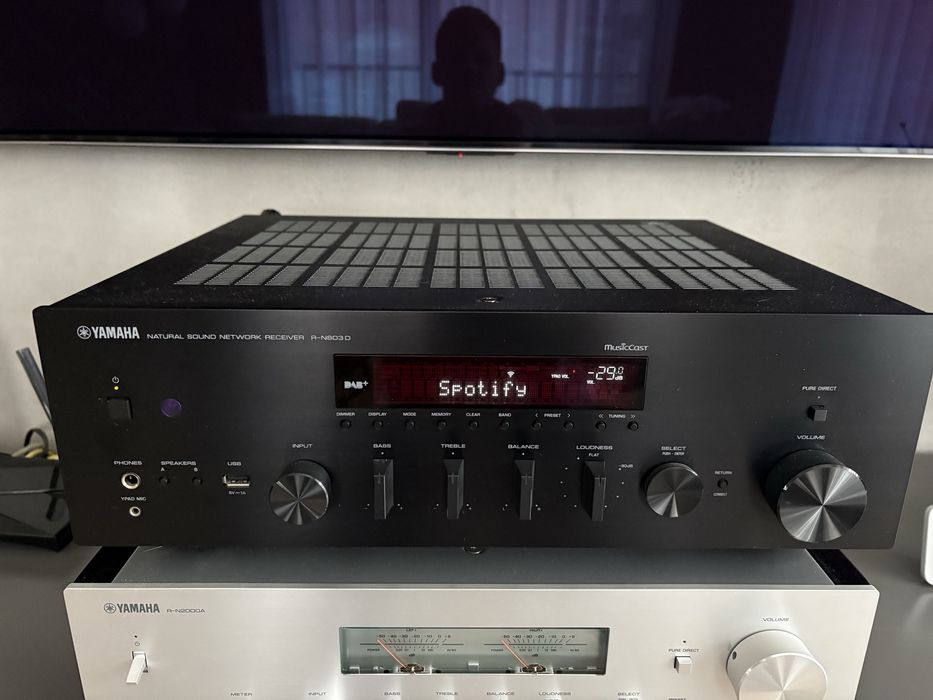 Yamaha R-N803D- 1szy właściciel  – topowy amplituner stereo z kalibracją YPAO