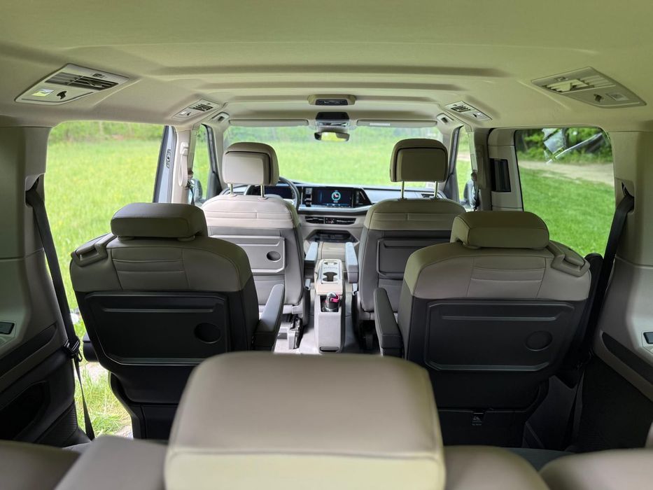 MULTIVAN EDITION Full Version 7 os. VIP class wynajem vw bus T7 NEW