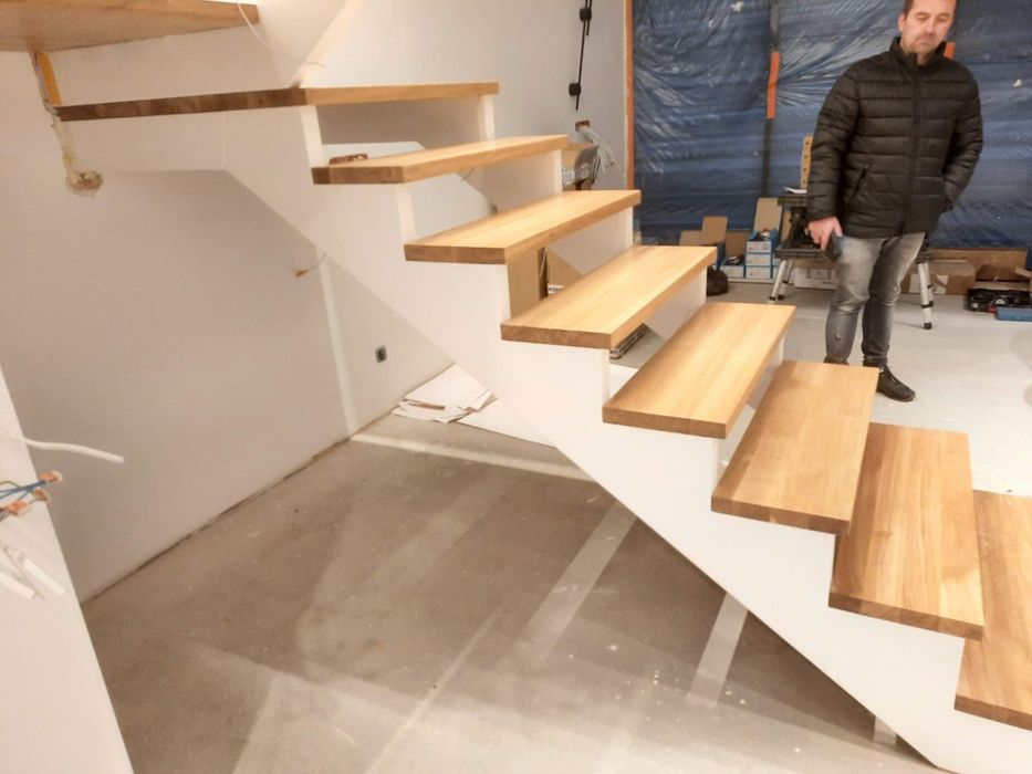 Sprzedam nowe schody dębowe