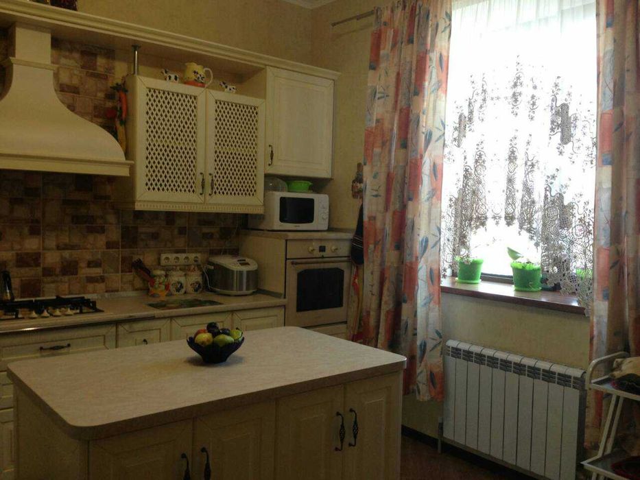 :) ЕКС продам будинок в с.Фонтанка 3 спальні кухня вітальня з меблями технікою 195 000 долл