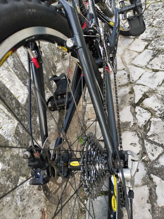 Vendo duas bicicletas. BTT Trek fuel 80 M e Trek fuel EX 6 Senhora - S