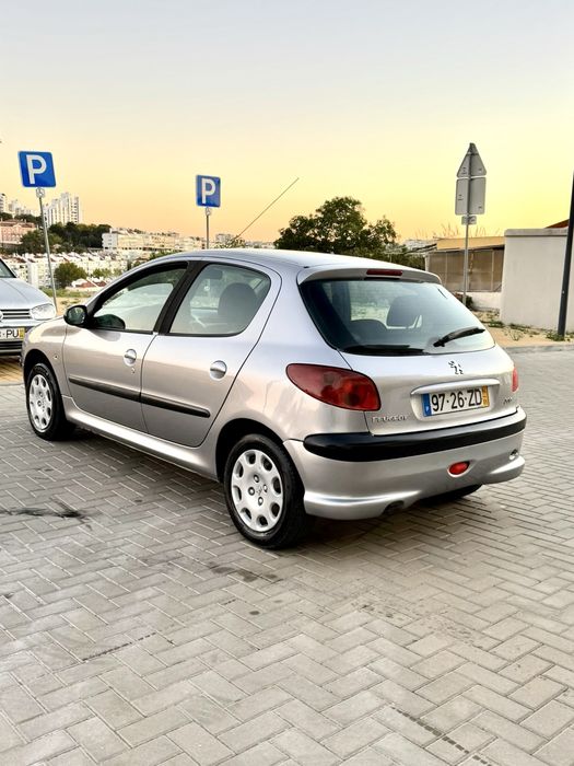 PEUGEOT  206 1.1 2004. — photo 4