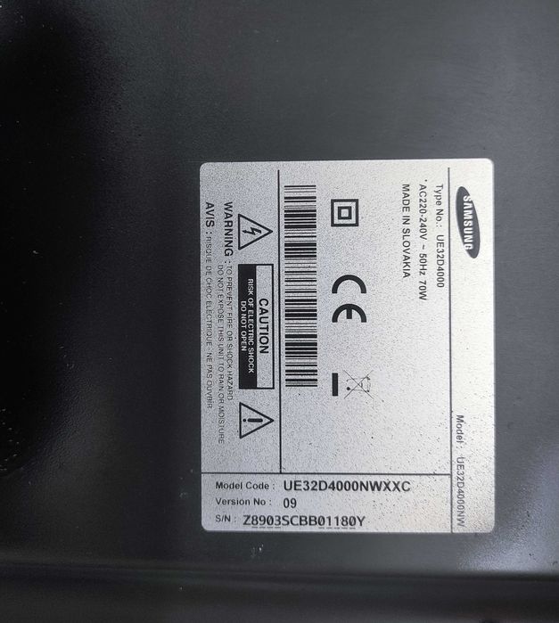 Tv Samsung UE32D4000, completa ou às peças. Ecrã avariado.