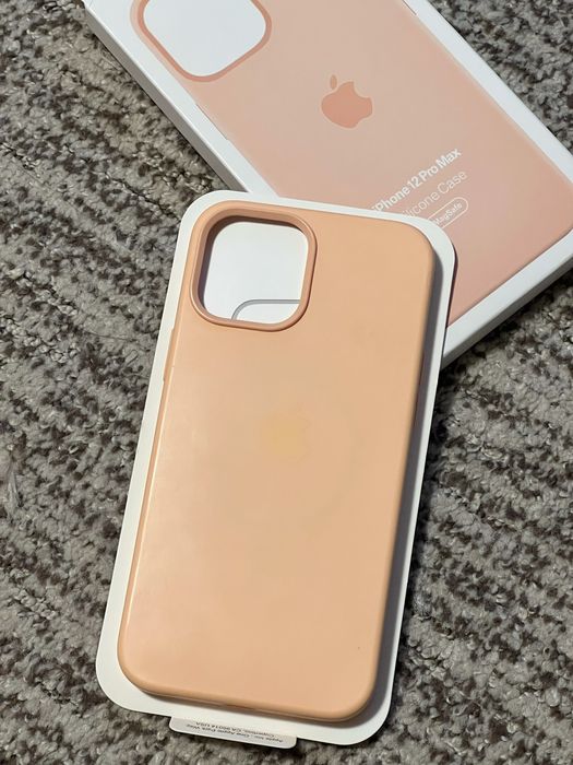 Чохол на iphone 12 pro max