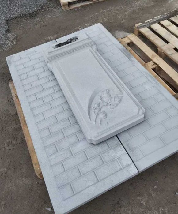 Плити протиусадочні, пам'ятник