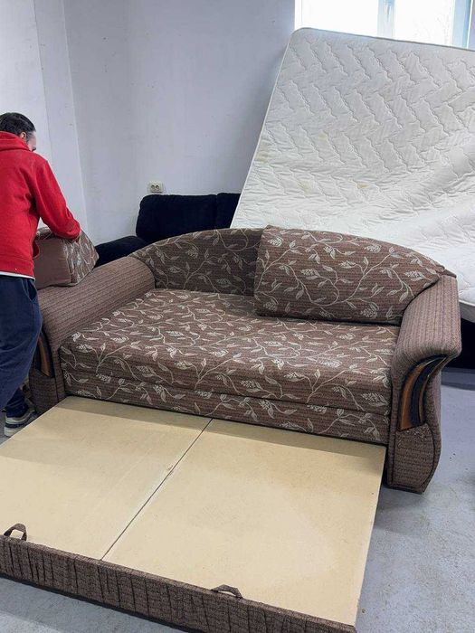 Спальний розкладний диван