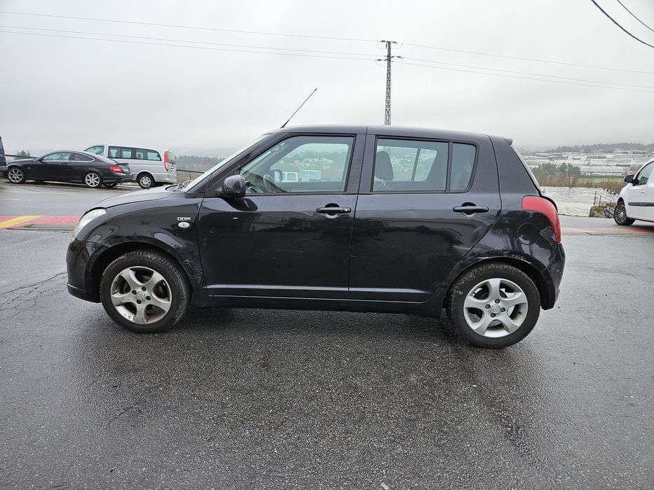 Suzuki Swift 1.3 DDiS de 2008 para peças