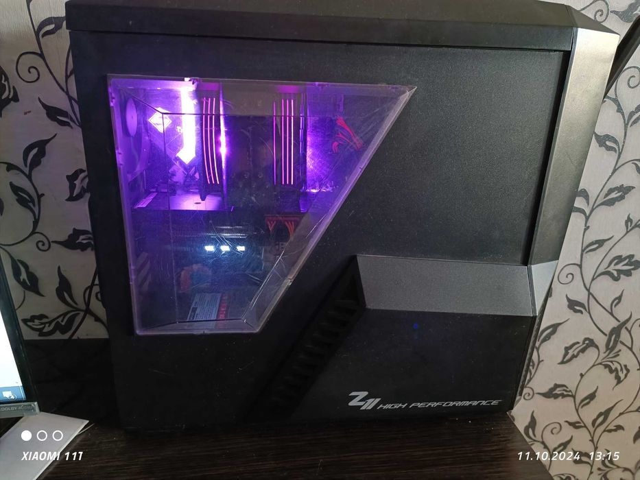 Системний блок в зборі