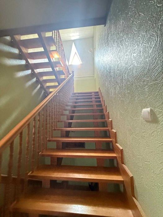 продам дом 540 м2 г.Днепр правый берег