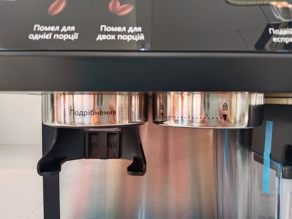 Автоматична,«Нова модель — стильна та якісна кавоварка.