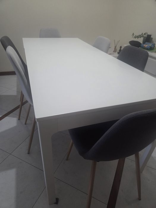 IKEA mesa extensível 180/240 x90