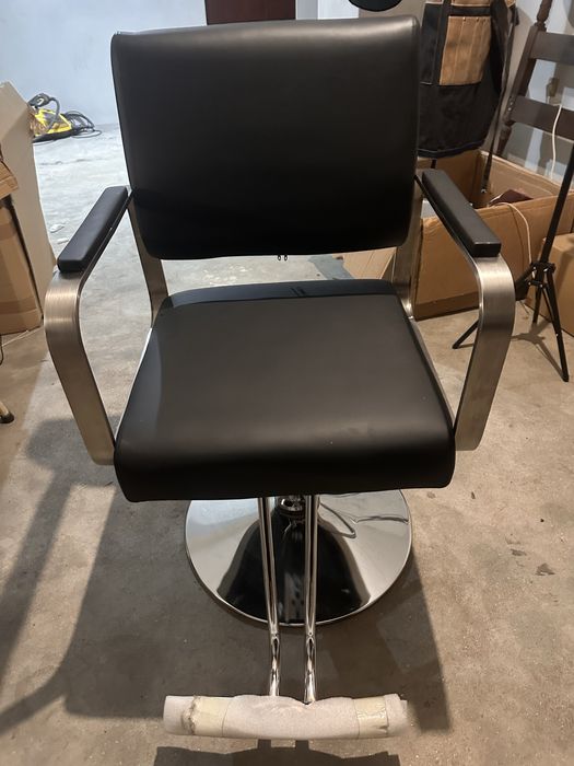 Cadeira de cabeleira/barbeiro nova