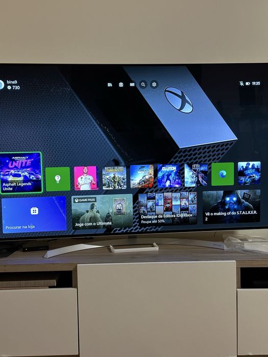 Consola Xbox One X 1TB – Star Wars Jedi: Fallen Order™