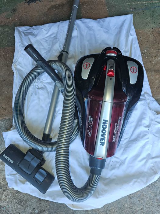 Odkurzacz bezworkowy Hoover sprzedam