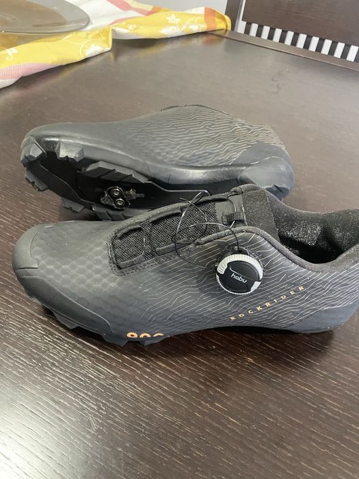 Sapatilha de encaixe Race 900