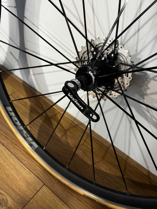 Vision Team 35 COMP SL Zestaw kół szosowych 9 x 100 / 9 x 130 mm