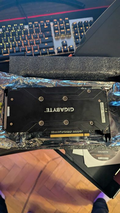 Відеокарта Gigabyte RX 580 4gb ІДЕАЛ