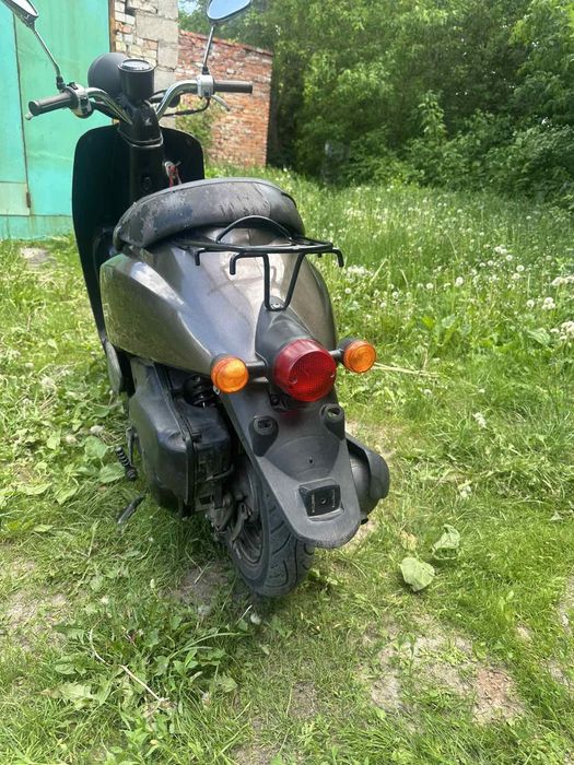 Продам мопед хонда  отличное состояние.