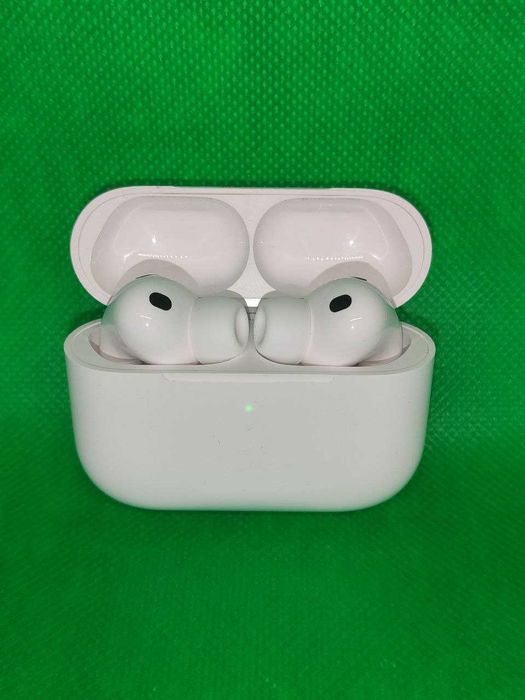 Навушники AirPods Pro 3