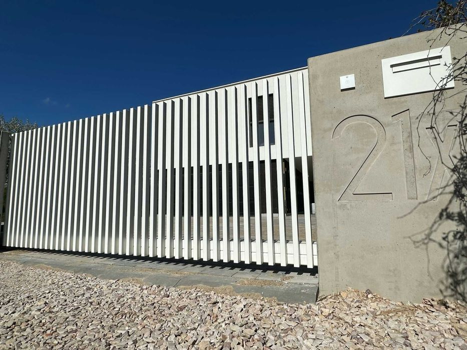 Ogrodzenie grzebieniowe płot nowoczesne ogrodzenie