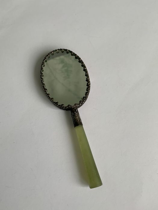 Вінтажне маленьке дзеркало