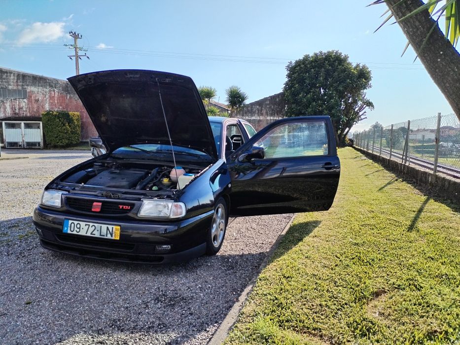 Seat Ibiza 6K 1.9 Tdi  90cv 5 LUGARES