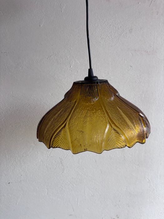 lampa wisząca retro prl miodowa